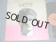 MOTT THE HOOPLE  - MOTT ( NON TITLE STICKER on COVER : Exs++/MINT- ) / 1973 UK ORIGINAL Die-Cut Gatefold Coverl Used LP