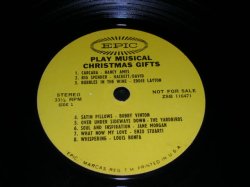 画像1: V.A.( YARDBIRDS / DAVE CLARK FIVE / BOBBY VINTON etc.... ) - PLAY MUSICAL CHRISTMAS GIFTS / 1960s USW PROMO ONLY 7"33rpm EP 
