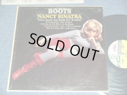画像1: NANCY SINATRA - BOOTS (Ex-/Ex+++) / 1966 US AMERICA ORIGINAL "MULTI COLOR Label" MONO Used LP 