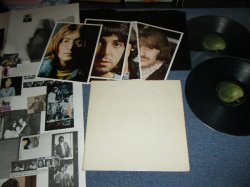 画像1: THE BEATLES  - THE BEATLES ( WHITE ALBUM :  FRENCH Relaese GERMAN JACKET + FRENCH LP No.124156) / 1968 GERMAN+FRANCE ORIGINAL SIDE OPEN  Used STEREO 2 LP POSTER & PIN UPs All  Insetrs 