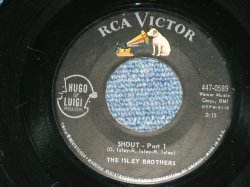 画像1: The ISLEY BROTHERS - SHOUT-Part 1 : SHOUT-Part 2(Ex++/Ex++ ) / 1962 US AMERICA REISSUE "GOLD STANDARD Series,BLACK Label with DOG on TOP" Used 7"Single 