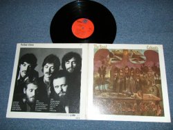 画像1: THE BAND - CAHOOTS( Matrix # A)SMAS-1-651-218-2#2  / B) SMAS-2-651- 216 # 3  :Ex++/MINT- ) / 1971 US AMERICA ORIGINAL 2nd Press "RED with Purple Color 'C' on TOP LABEL" Used LP 