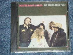 画像1: SKEETER DAVIS & NRBQ - SHE SINGS,THEY PLAY ( MINT-/MINT)   / 1986 US AMERICA ORIGINAL Used CD 