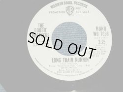 画像1: The DOOBIE BROTHERS  - LONG TRAIN RUNNIN' (PROMO Only MONO/STEREO) ( MINT-/MINT- ) / 1973 US AMERICA ORIGINAL "WHITE LABEL / PROMO Only Same Flip" Used 7"Single 