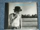 CHRIS WHITLEY  - DIRT FLOOR  (MINT-/MINT) / 1998 US  AMERICA  ORIGINAL  Used CD 