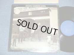 画像1: CCR CREEDENCE CLEARWATER REVIVAL - WILLY And The POOR BOYS ( Matrix #  F 2762 / F 2763  )  ( MINT-/MINT- ) / 1969 US ORIGINAL "HEAVY Vinyl"  "DARK BLUE with GOLD PRINT Label" Used LP 