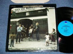 画像1: CCR CREEDENCE CLEARWATER REVIVAL - WILLY And The POOR BOYS  (Ex+++/Ex+++ Looks*Ex++B-3:Ex) / Early 1980's  US REISSUE   "BLUE with Label with PURPLE STYLIZED 'F' on Top" Used LP 