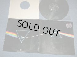 画像1: PINK FLOYD - THE DARK SIDE OF THE MOON ( MATRIX NUMBER :   A) SMAS-1-11163-G-85  B)  SMAS-2-11163-G 67  Gene)（ Ex+/Ex++ Looks:Ex++) / 1980's US AMERICA REISSUE "BLACK with RAINBOW RING Label" Used LP 80's