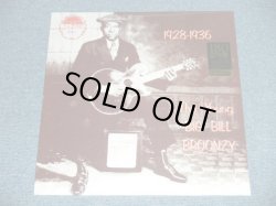 画像1: BIG BILL BROONZY - THE YOUNG BIG BILL BROONZY  1928-1936  ( SEALED )  /  US AMERICA "180 Gram Heavy Weight" "BRAND NEW SEALED" LP 