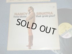 画像1: NANCY SINATRA - HOW DOES THAT GRAB YOU? ( Ex-/Ex- A-1:VG++) / 1966 US AMERICA ORIGINAL 1st press "MULTI COLOR Label"  STEREO Used LP 