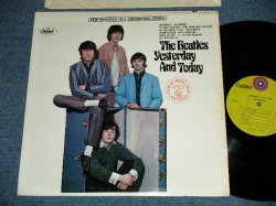 画像1: The BEATLES - YESTERDAY And TODAY ( Matrix # ST-1-2358- X7 / ST-2-2358-W6 )  ( Ex++/Ex++ Looks:Ex+ A-1:Ex-SCRTACHE ) / 1969-71 US AMERICA   "1969-1971 Version GREEN Label" 2nd Press "AWARD GOLD Printed Front Cover" STEREO Used LP  