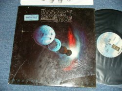 画像1: BOOKER T AND THE MG's - UNIVERSAL LANGUAGE (Matrix #  A) 7E-1093 A-1 CSM  /B) 7E-1093 B-1 CSM ) (Ex+++/MINT-) / 1977 US AMERICA ORIGINAL Used LP 