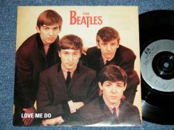 画像1: The BEATLES - LOVE ME DO : P.S.I LOVE YOU  (Ex+/Ex+++ / 1982? UK ENGLAND "SILVER Label Version"   REISSUE  Used 7" Single With PICTURE SLEEVE 