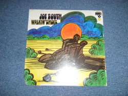 画像1: JOE SOUTH  - WALKIN' SHOES (Reissue with NEW TITLE inTHE JOE SOUTH STORY ) (SEALED Cut Out Corner ) / 1971  US AMERICA  REISSUE  "Brand New SEALED" LP