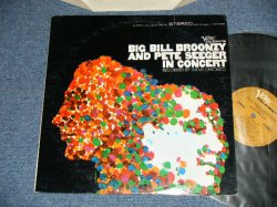 画像1: BIG BILL BROONZY and PETE SEEGER - IN CONCERT (Ex++/MINT-) / 1965 US AMERICA ORIGINAL STEREO Used LP 