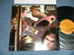 画像1: NEIL YOUNG   - AMERICAN STARS 'N BARS (  Matrix # A) MSK-1-2261 LW5 #8   B) MSK-2-2261 LW7 #8 ) ( Ex+++/MINT- Cut Out EDSP) / 1977 US AMERICA ORIGINAL "BROWN  Label" Used LP 