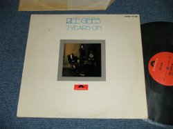 画像1: BEE GEES - 2 YEARS ON  (Ex+/MINT-, Ex+++)  /  1971 UK ENGLAND ORIGINALUsed  LP