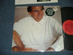 画像1: JAMES TAYLOR - THAT'S WHY I'M HERE (Matrix  #    A) AL  40052-2G STERLING TJ    B) BL-40052-2A  STERLING TJ ) ( MINT-/MINT- ) / 1985 US AMERICA ORIGINAL Used  LP