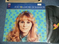 画像1: JACKIE DeSHANNON  DE SHANNON -  FOR YOU (Ex++/Ex+++ STOFC ) / 1967 US AMERICA ORIGINAL 1st Press "BLACK with GREEN Label" STEREO Used LP 