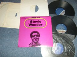 画像1: STEVIE WONDER - LOOKING BACK  (Ex++/MINT-) /  1977 US AMERICA ORIGINAL Used 3-LP's 