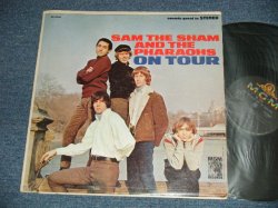 画像1: SAM THE SHAM and The PHARAOHS - ON TOUR (Ex++/Ex++ Looks:Ex+, Ex+++ EDSP, / 1966 US AMERICA ORIGINAL "CAPITOL RECORD CLUB Release" STEREO Used LP 