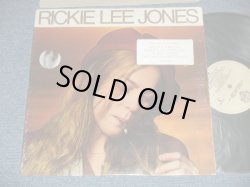 画像1: RICKIE LEE JONES - RICKIE LEE JONES ( Matrix # BA) BSK-1-3296-JW1 #1  B) BSK-2-3296-JW1)  ( Ex+++/MINT-)  / 1979  US AMERICA ORIGINAL Used LP