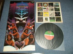 画像1: CANNED HEAT -  ONE MORE RIVER ACROSS (Ex+/MINT- ) / 1973 US AMERICA ORIGINAL 1st Press "Lage 75 ROCKFELLER on Label"  Used LP 