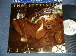 画像1: The STYLISTICS - THE LION SLEEPS TONIGHT (Ex++/MINT Cut out for Promo) / 1979 US AMERICA ORIGINAL wWHITE LABEL PROMO" Used  LP 