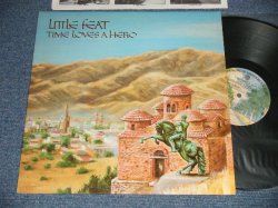 画像1: LITTLE FEAT - TIME LOVES A HERO : With Inner Sleeve（Matrix #   A) BS-1-3015 RE-1  LW-1  A) BS-2-3015  RE-1 LW-1）(Ex++/MINT) / 1977 US AMERICA ORIGINAL 1st Press "BURBANK STREET Label" Used LP 