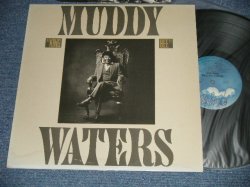 画像1: MUDDY WATERS With JOHNNY WINTER - KING BEE (Ex++/MINT-)  / 1980's U AMERICA S Reissue Used LP 