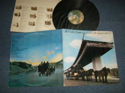 画像1: DOOBIE BROTHERS  -  THE CAPTAIN AND ME ( Matrix #  A) BS 2694  40430-1-1   B) BS 2694  40431-1-1 ) (Ex+/Ex+++) / Late 1973 US AMERICA  2nd Press "BURBANK STREET Label" Used LP 