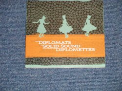 画像1: The DIPLOMATS OF SOLID SOUND Featuring THE DIPLOMETTES ーThe DIPLOMATS OF SOLID SOUND Featuring THE DIPLOMETTES (MINT-/MINT) / 2008 UK ENGLAND  ORIGINAL Used CD 