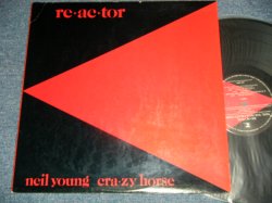 画像1: NEIL YOUNG  - REACTOR ( Matrix #  A)  HS-1-2304-S3-RE-1 dg +SLM+▵921   B)   HS-2-2304-S2  dg  SLM+▵921-x ) (Ex++/MINT-) /1981 US AMERICA ORIGINAL Used LP  with CUSTOM INNER SLE