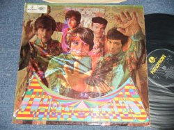 画像1: THE HOLLIES - EVOLUTION ( Matrix Number :A)1/B)1 ) (Ex++, Ex-/Ex++ TEAROBC)  / 1967 UK ORIGINAL "YELLOW PARLOPHONE" &" SOLD IN UK..." credit Label " MONO Used LP 