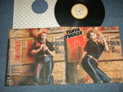 画像1: TANYYA TUCKER - TNT (MINT-/MINT-) /  1978 US AMERICA ORIGINAL Used  LP 