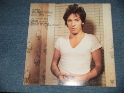 画像1: BRUCE SPRINGSTEEN - DARKNESS ON THE EDGE OF TOWN ( Matrix # A) PAL-35318-1B TML-S  D2     B) PBL-35318 -2B TML-S  D2 )  (Ex+++/MINT- Looks:Ex++) / 1978 US AMERICA "2nd Press LARGE PRINTED TITLE Back Cover and HARD INNER SLEEVE" Used LP 