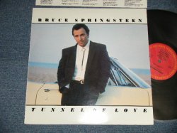 画像1: BRUCE SPRINGSTEEN - TUNNEL OF LOVE ( Matrix # A) A) AL-40999-1B G2 MASTERDISK  DMM A7   B) BL-40999-1B   G7 MASTERDISK  DMM  A12)  (Ex+++/MINT) / 1987 US AMERICA ORIGINAL "With CUSTOM INNER SLEEVE  With LYRICS "  Used  LP  