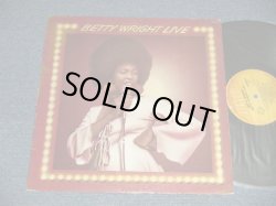 画像1: BETTY WRIGHT - LIVE  (Ex/VG++)  / 1978 US AMERICA ORIGINAL  Used LP 