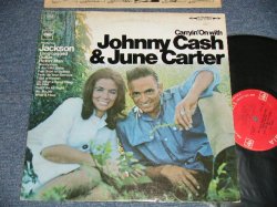 画像1: JOHNNY CASH & JUNE CARTER - CARRYIN' ON WITH (Ex+/Ex+++) / 1967 US AMERICA ORIGINAL 1st Press "360 SOUND LABEL" STEREO Used LP  