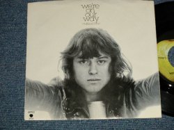 画像1: CHRIS HODGE - A) WE'RE ON OUR WAY  B) SUPER SOUL (Ex+/Ex+++) / 1972 US AMERICA ORIGINAL Used 7" Single with PICTURE SLEEVE 