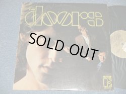 画像1: THE DOORS - THE DOORS (DEBUT ALBUM)(MATRIX #  A) EKL 4007A (A)   B) EKL 4007 B (A)) (Ex++/VG+ Some scratches) /1967 US AMERICA ORIGINAL 1st Press "GOLD Label" MONO LP 