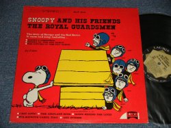 画像1: THE ROYAL GUARDSMEN - SNOOPY AND HIS FRIENDS (Ex++/Ex++)/ 1967 US AMERICA ORIGINAL STEREO Used LP 