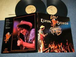 画像1: ELVIN BISHOP - LIVE! RAISING HELL (Matrix #   A)AS-CPN-0185-S1 HAVE A NICE DAY?  STERLING   B)BS-CPN-0185-S1 THERE COMES A TIME WHEN!  STERLING   C)CS-CPN-0185-S1 AT THE CUCKOO NEST GROOVE STERLING   D)DS-CPN-0185-S2 A MAN MUST SHS STERLING ) (MINT-/MINT-) / 1977 US AMERICA ORIGINAL Used 2-LP 