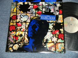 画像1: DAVID BOWIE - TONIGHT (Matrix # A) SJ-1-17138 Z-4 #3 MASTERDISK  0  B) SJ-2-17138 Z-17  MASTERDISK RL 0) (MINT/MINT) / 1984 US AMERICA ORIGINAL Used LP