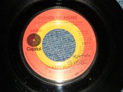 画像1: GFR GRAND FUNK RAILROAD - A) CLOSER TO HOME  B) AIMLESS LADY (Ex/VG+++　　をＬ) / 1970 US AMERICA ORIGINAL Used 7" Single