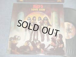 画像1: KISS - LOVE GUN ( Matrix # A) NBLP-7057-AS-1A STERLING  B) NBLP-7057-BS-1B STERLING ) (Ex++/MINT-) / 1977 US AMERICA ORIGINAL "1st Press Label" Used LP