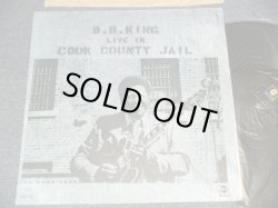 画像1: B.B.KING  B.B. KING - LIVE AT COOK COUNTY JAIL (Ex+++/Ex++) / 1971 US AMERICA ORIGINAL 1st Press "BLACK Label" Used  LP