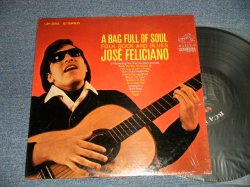 画像1: JOSE FELICIANO - A BAG FULL OF SOUL (Ex+++/MINT- EDSP)  / 1966 US AMERICA ORIGINAL 1st Press "BLACK Label" STEREO Used LP