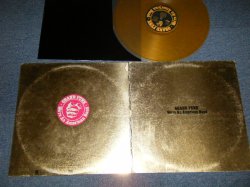画像1: GFR / GRAND FUNK RAILROAD - WE'RE AN AMERICAN BAND (Matrix #A) SMAS-1-11207  Z11 ✲ ←| STERLING  B) SMAS-2-11207  Z10 3 ✲ ) "LOS ANGELES Press" (Ex/Ex+++) / 1973 US AMERICA ORIGINAL 1st Press"GOLD WAX Vinyl" Used LP 