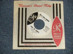 画像1: IKE & TINA TURNER - A) TWO TO TANGO  B) A MAN IS A MAN IS A MAN (MINT/MINT) / 1966 US AMERICA ORIGINAL "WHITE LABEL PROMO" Used 7"Single  